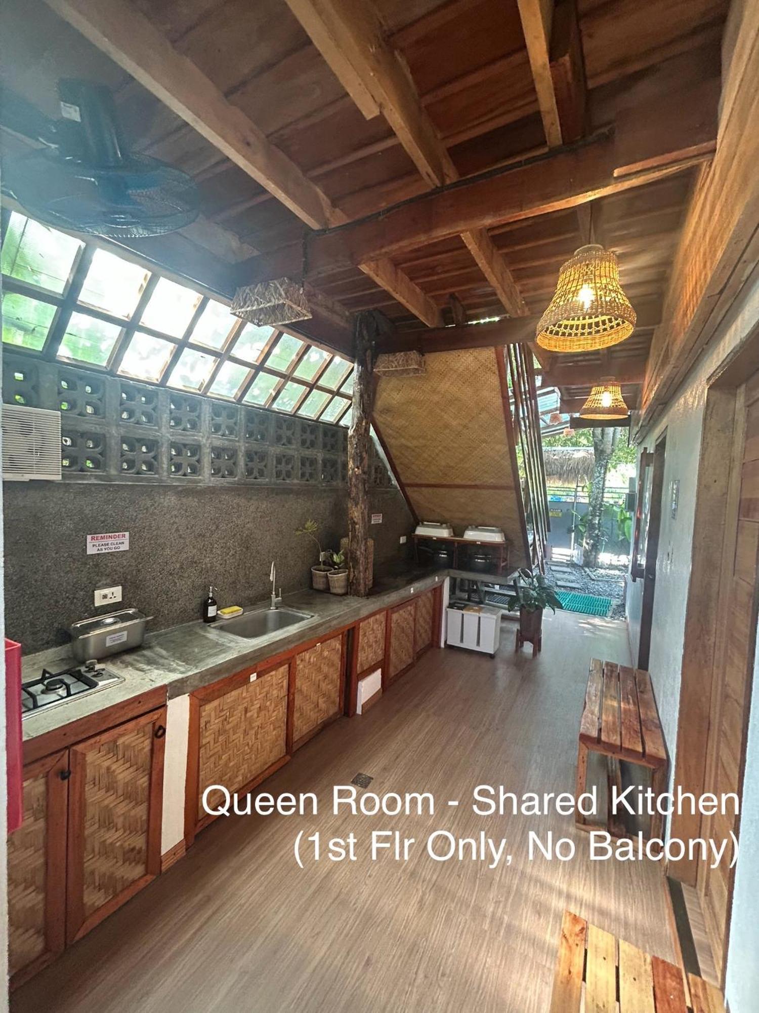 Wayans Siargao Homestay Генерал-Луна Экстерьер фото