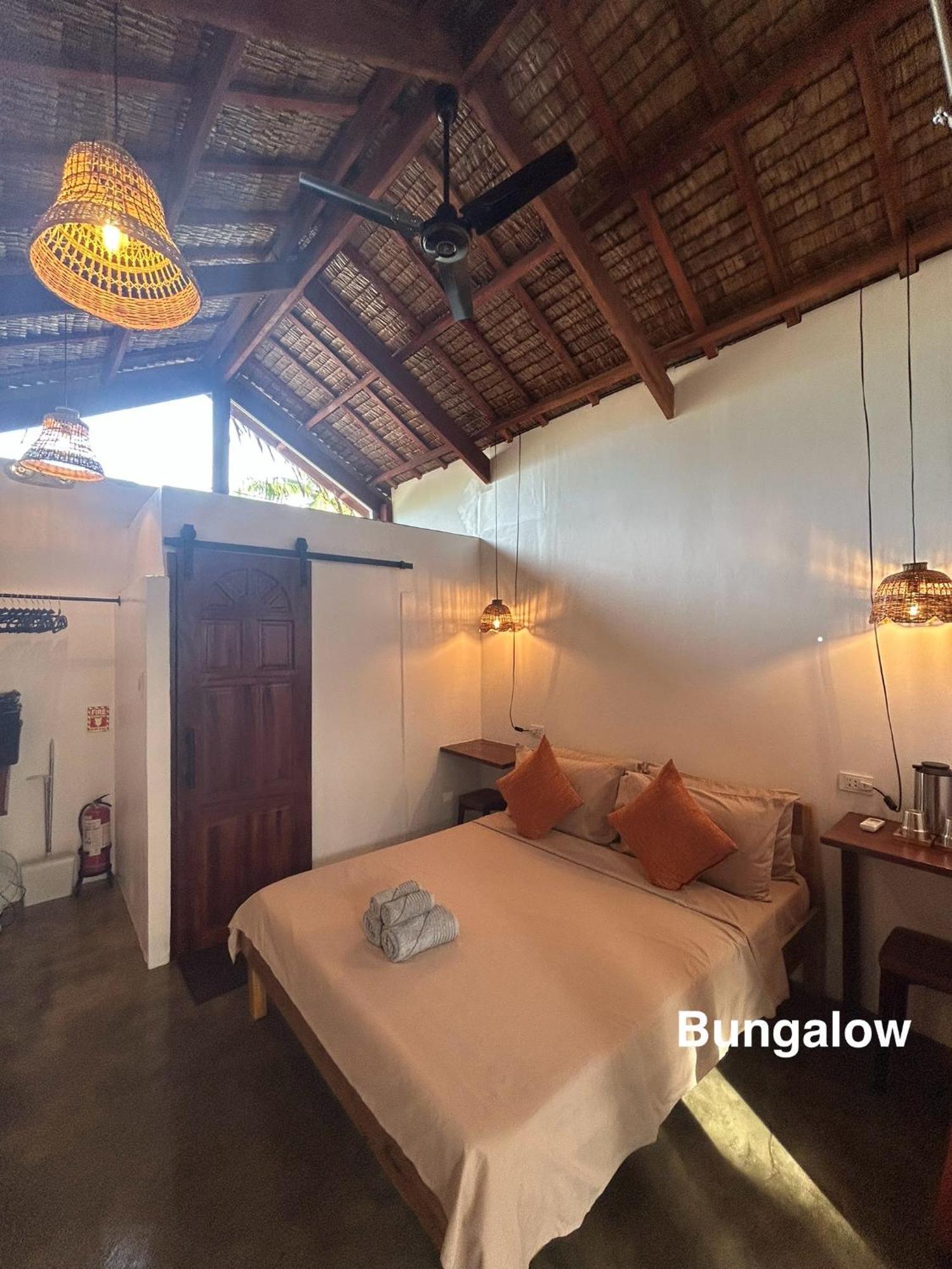 Wayans Siargao Homestay Генерал-Луна Экстерьер фото